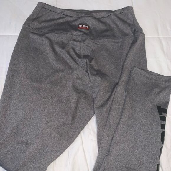 Tapout Womens Gray Leggings L Polyester Spandex Athletic Wear Yoga Pants - Picture 5 of 8